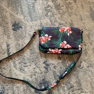 Cross body purse